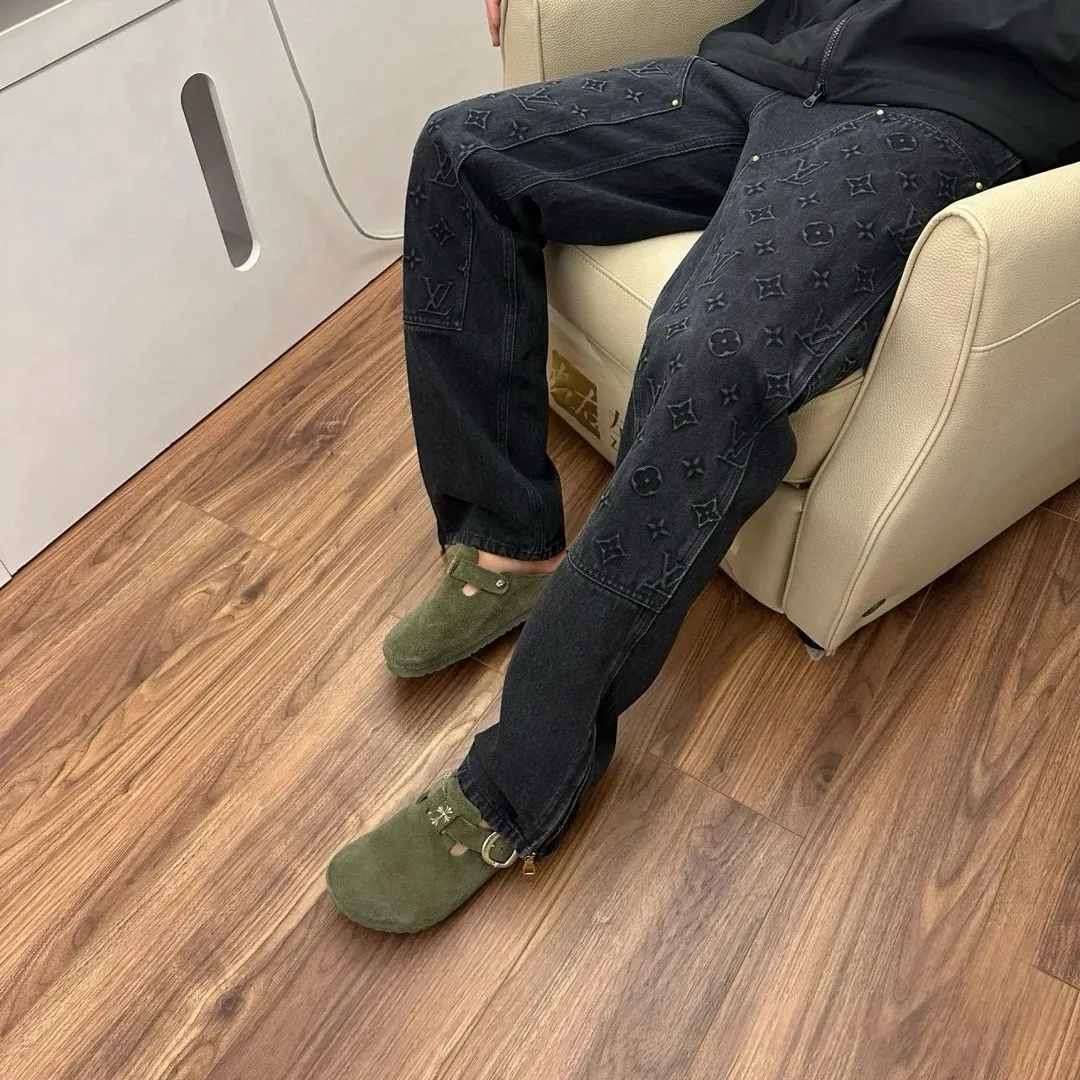Louis Vuitton/Louis Vuitton presbyopic embossed jeans